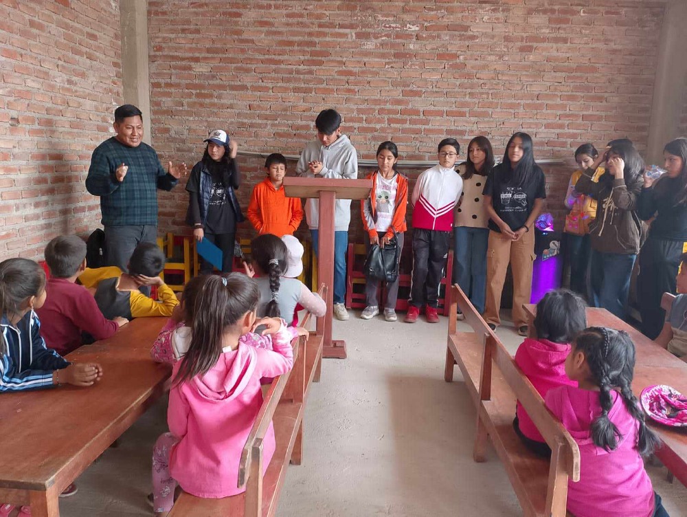 Church gathering Bolivia